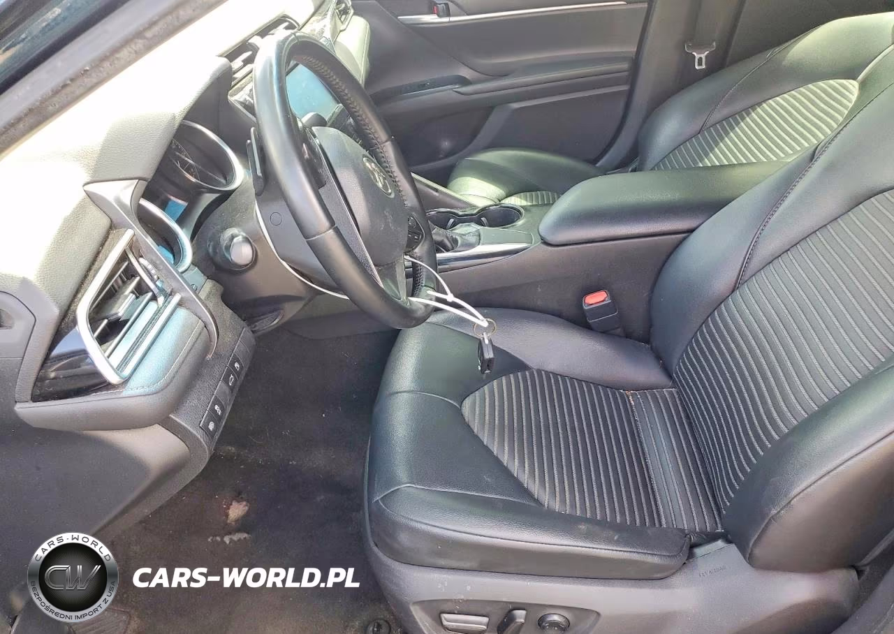 2018 Toyota Camry Se VIN:4T1B11HKXJU599738 - 7