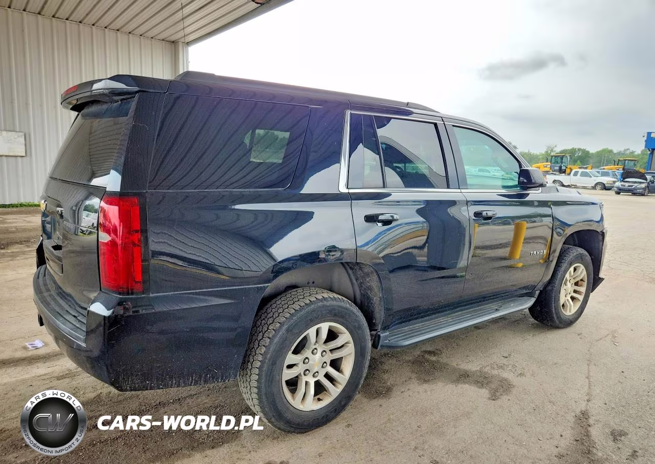 2018 Chevrolet Tahoe K1500 Ls VIN:1GNSKAKC3JR104504 - 3