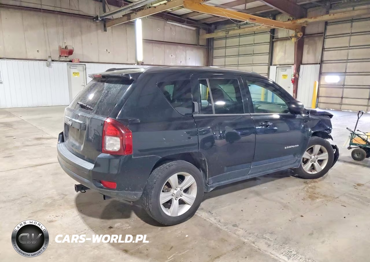 2015 Jeep Compass Sport VIN:1C4NJDBB8FD269406 - 3