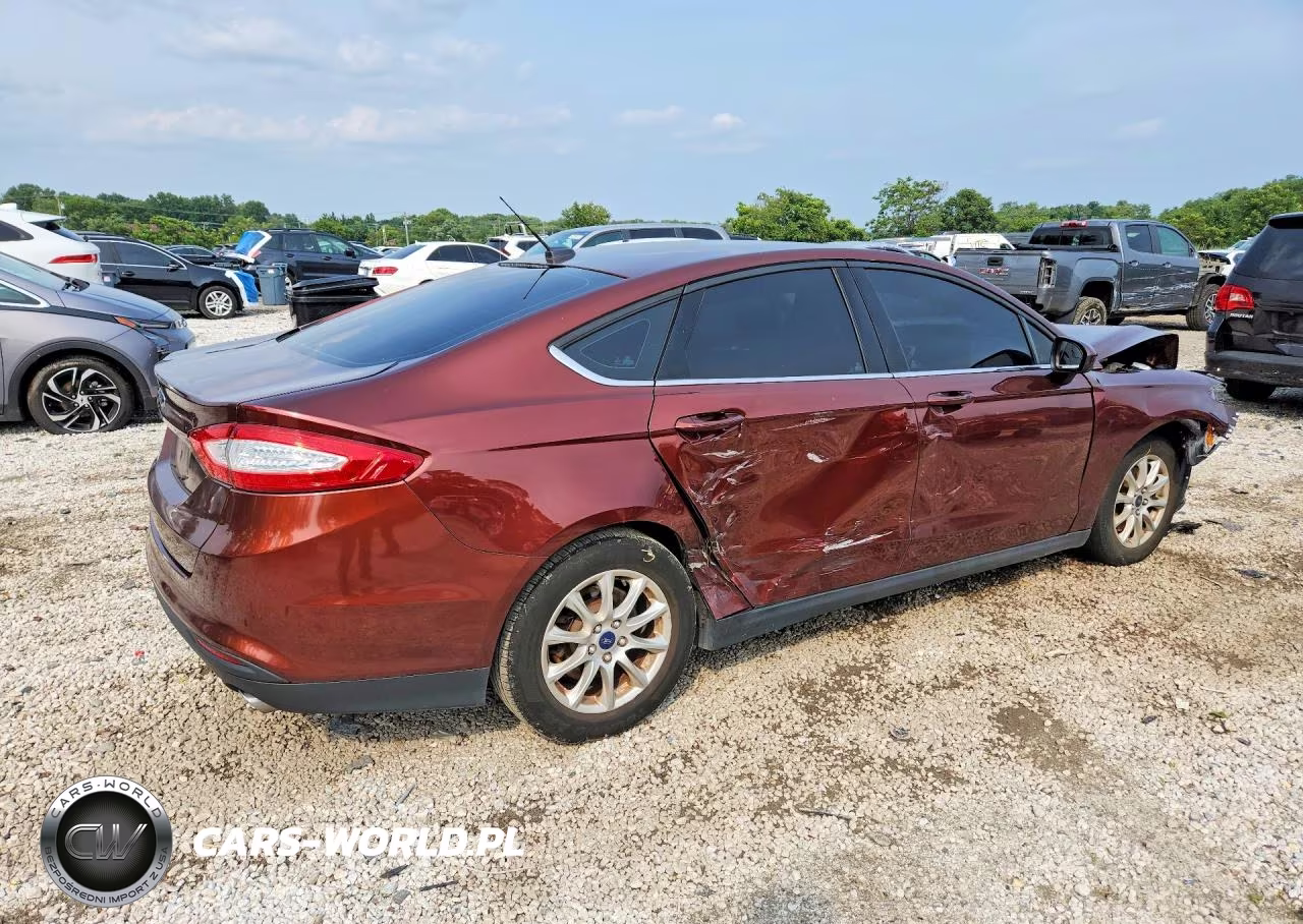 2016 Ford Fusion S VIN:3FA6P0G75GR351396 - 3