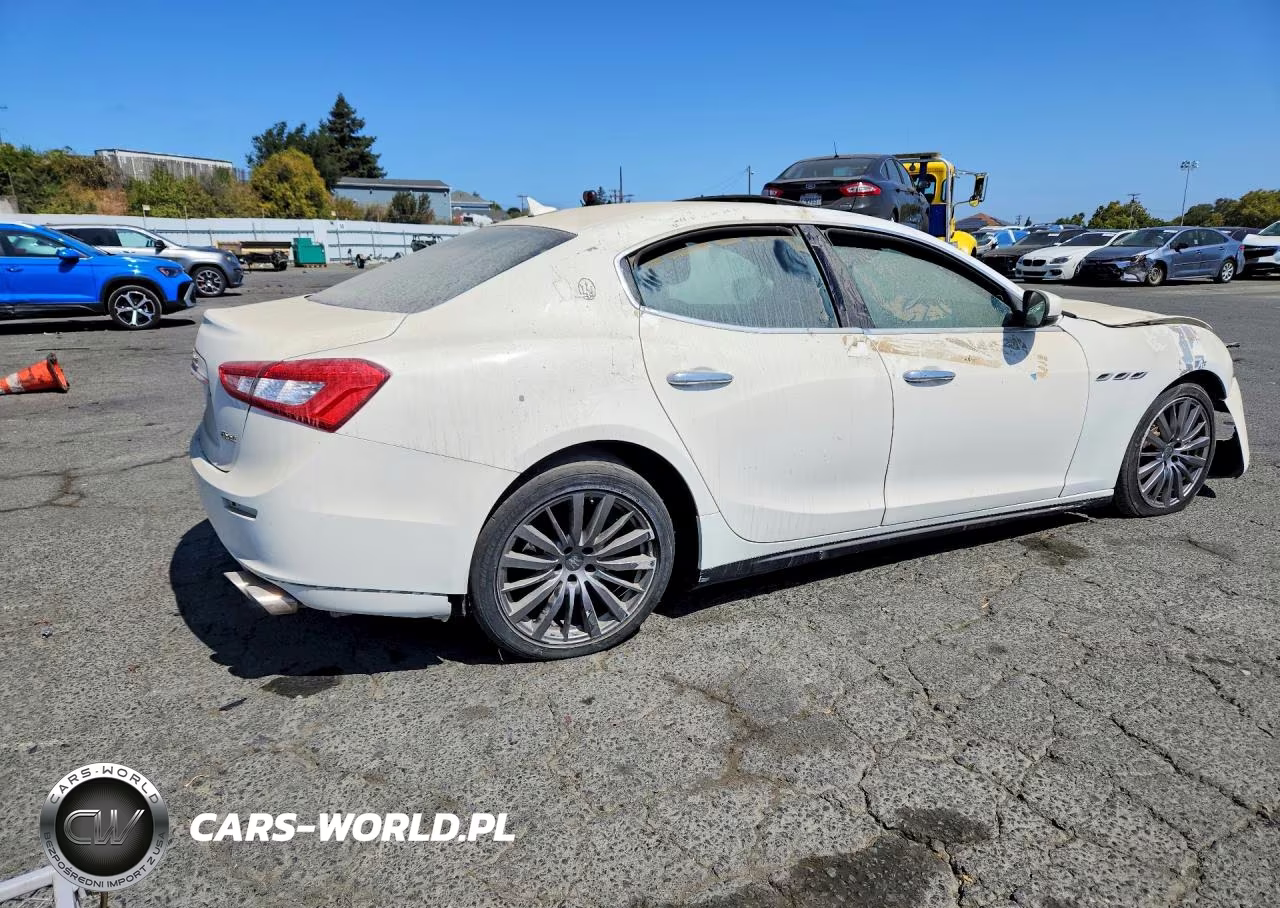 2018 Maserati Ghibli S VIN:ZAM57YSA8J1300480 - 3