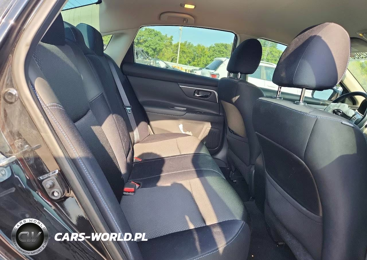 2017 Nissan Altima 2.5 Sr VIN:1N4AL3AP4HN325067 - 10