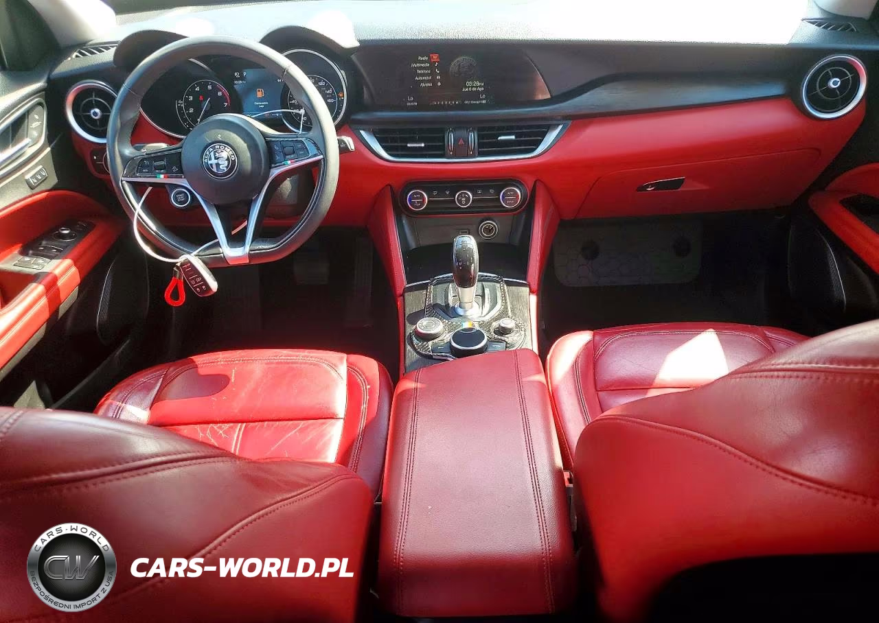 2018 Alfa Romeo Stelvio VIN:ZASFAKAN1J7B83521 - 8