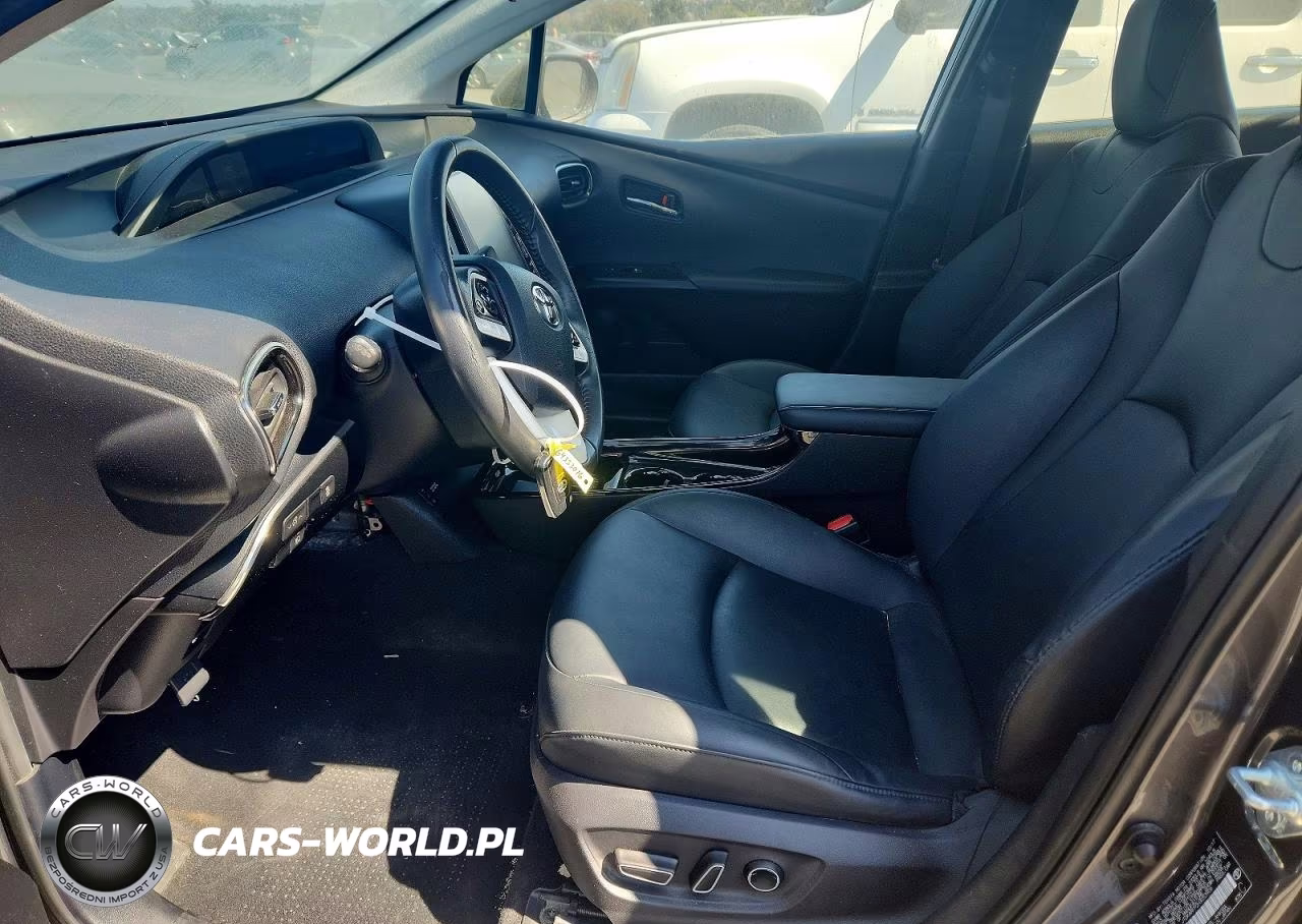 2017 Toyota Prius Prime Premium VIN:JTDKARFP2H3053906 - 7