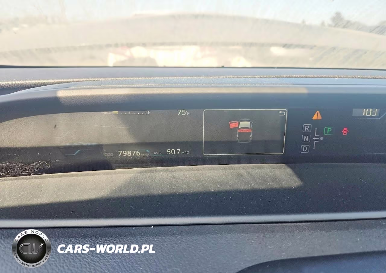 2017 Toyota Prius Prime Premium VIN:JTDKARFP2H3053906 - 9