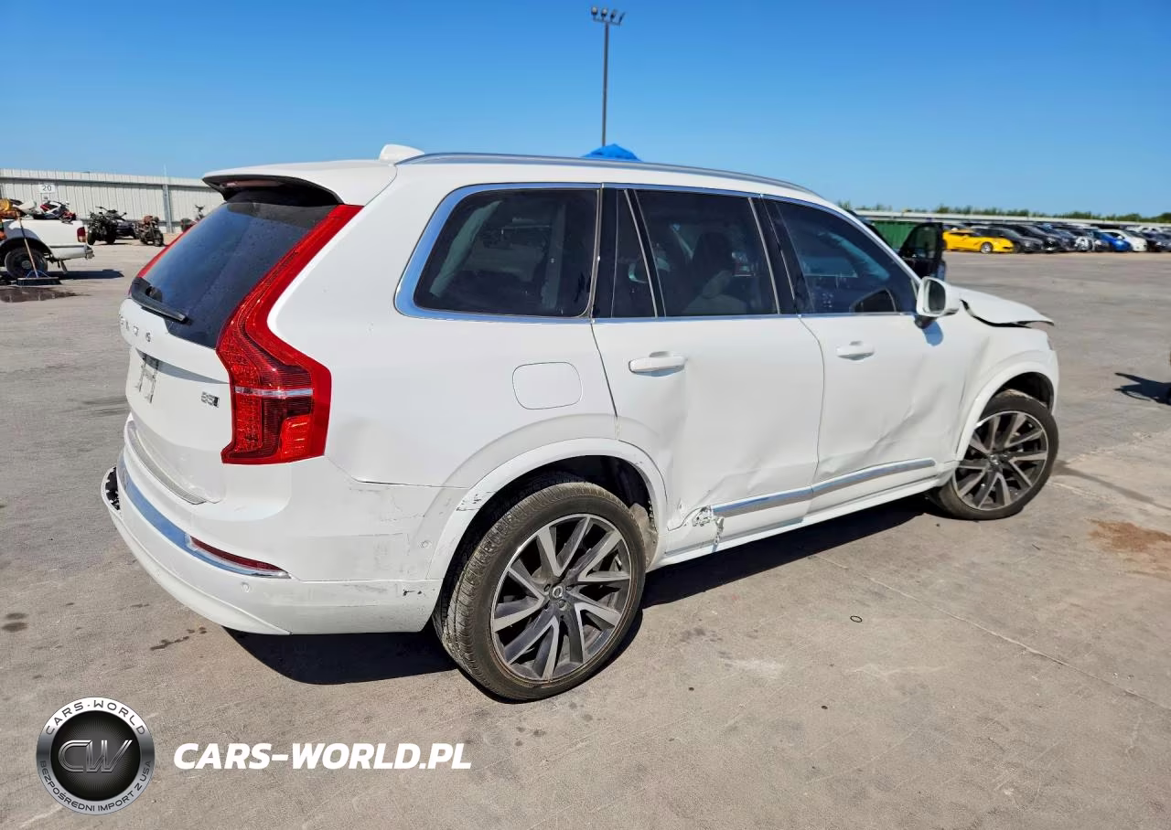 2023 Volvo Xc90 Plus VIN:YV4L12PNXP1985593 - 3