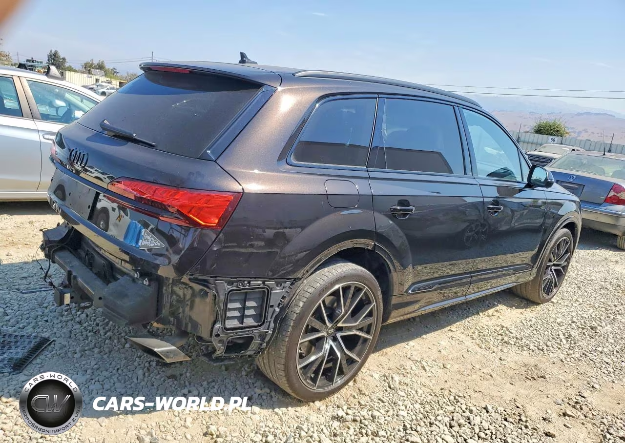 2025 Audi Q7 Prestige VIN:WA1VVBF77SD018332 - 3