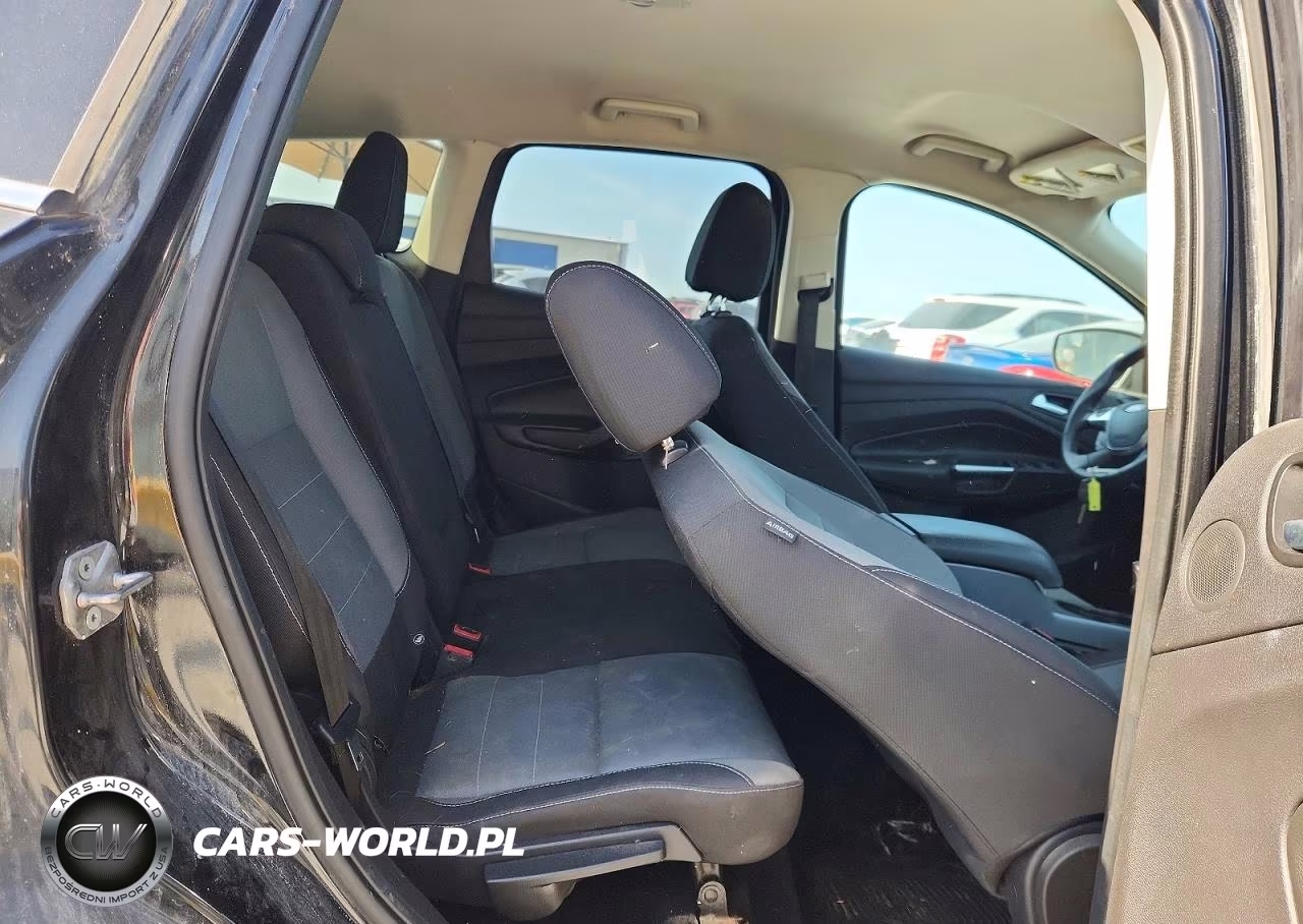 2016 Ford Escape Se VIN:1FMCU0G9XGUA00107 - 11