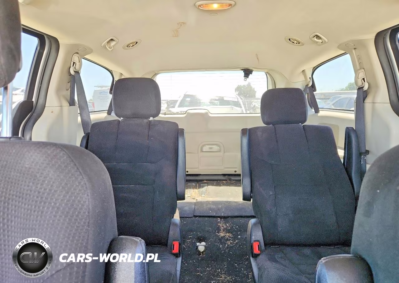 2011 Dodge Grand Caravan Express VIN:2D4RN4DG7BR700391 - 10
