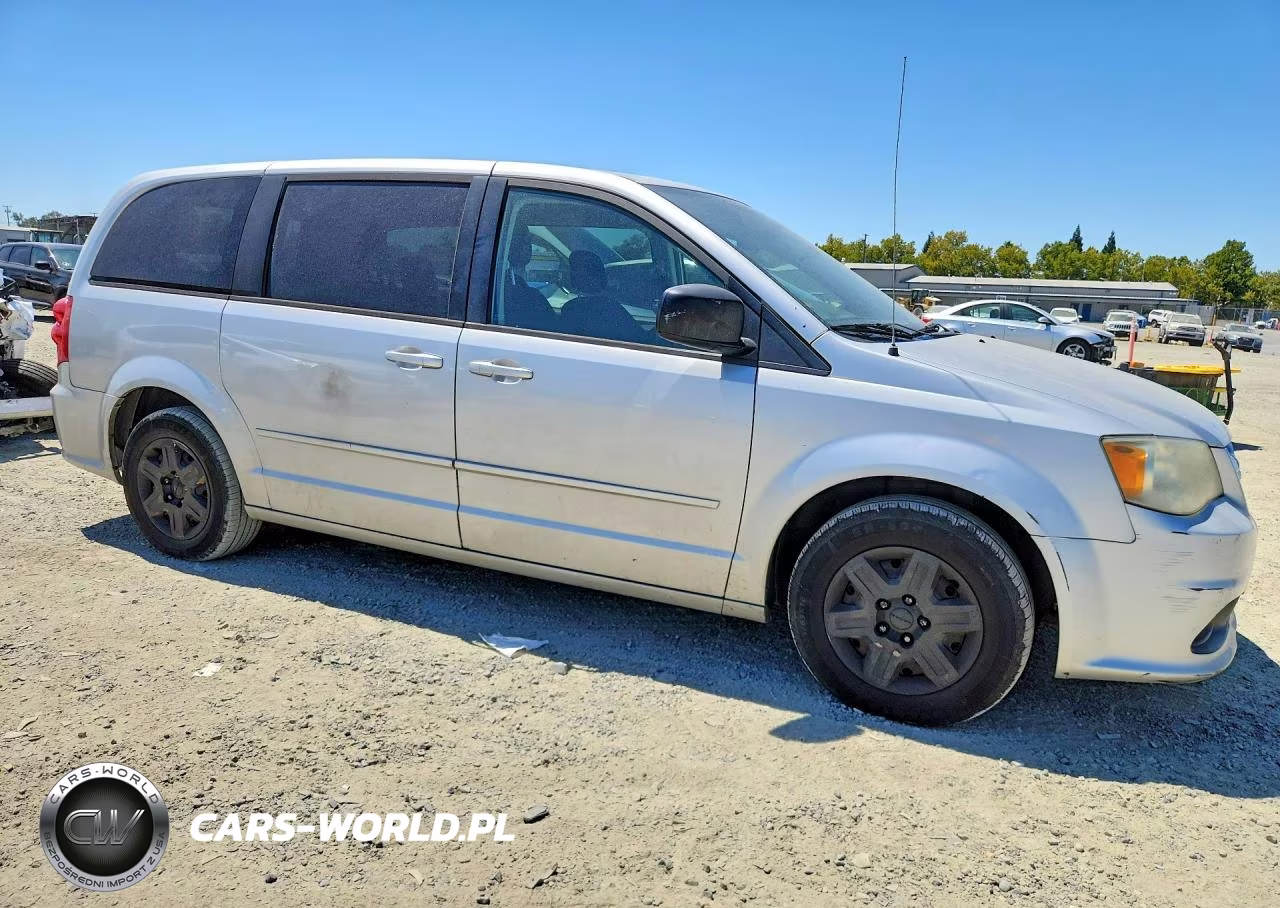 2011 Dodge Grand Caravan Express VIN:2D4RN4DG7BR700391 - 4