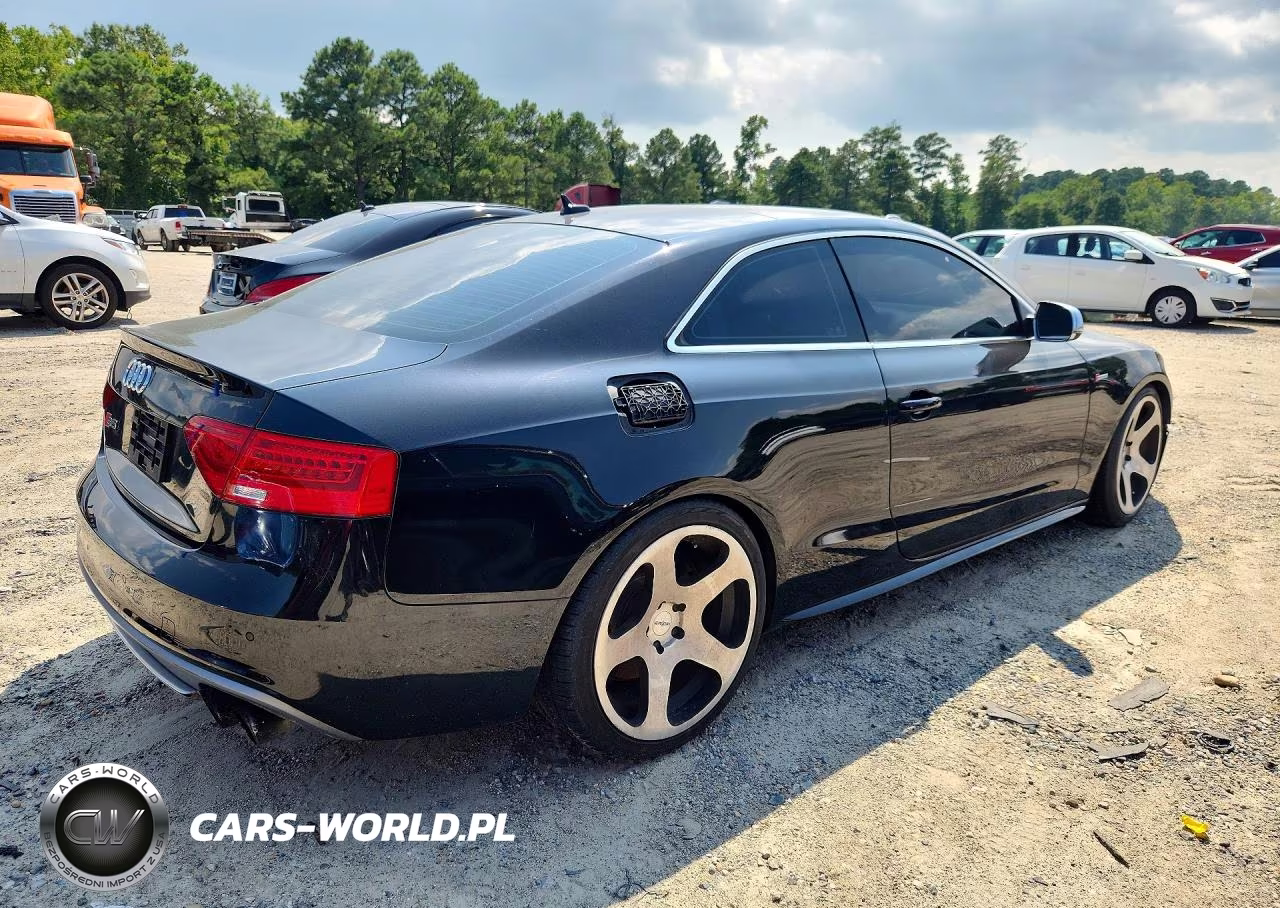 2013 Audi S5 Premium Plus VIN:WAUGGAFR2DA014226 - 3