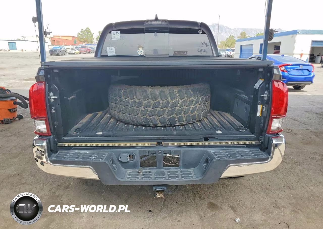 TOYOTA TACOMA VIN:3TMCZ5AN6PM562177 - 6