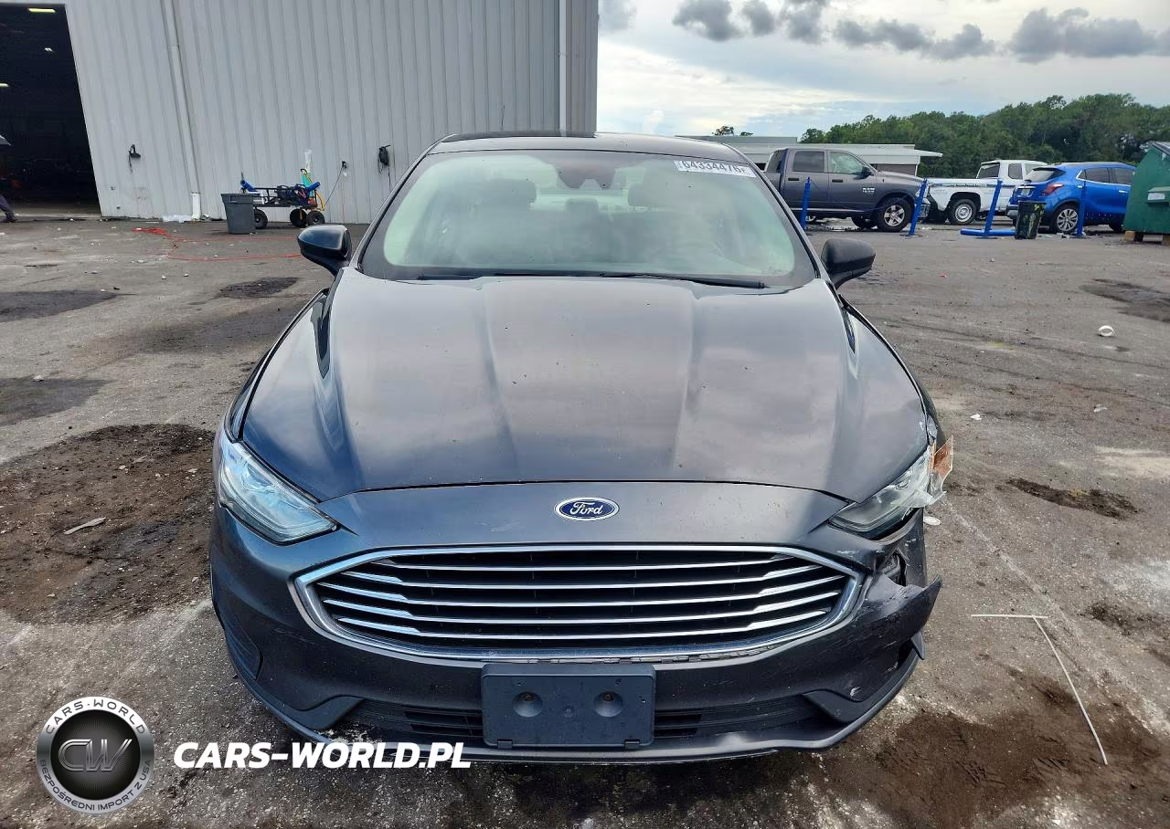 2019 Ford Fusion Se VIN:3FA6P0LU3KR225493 - 5