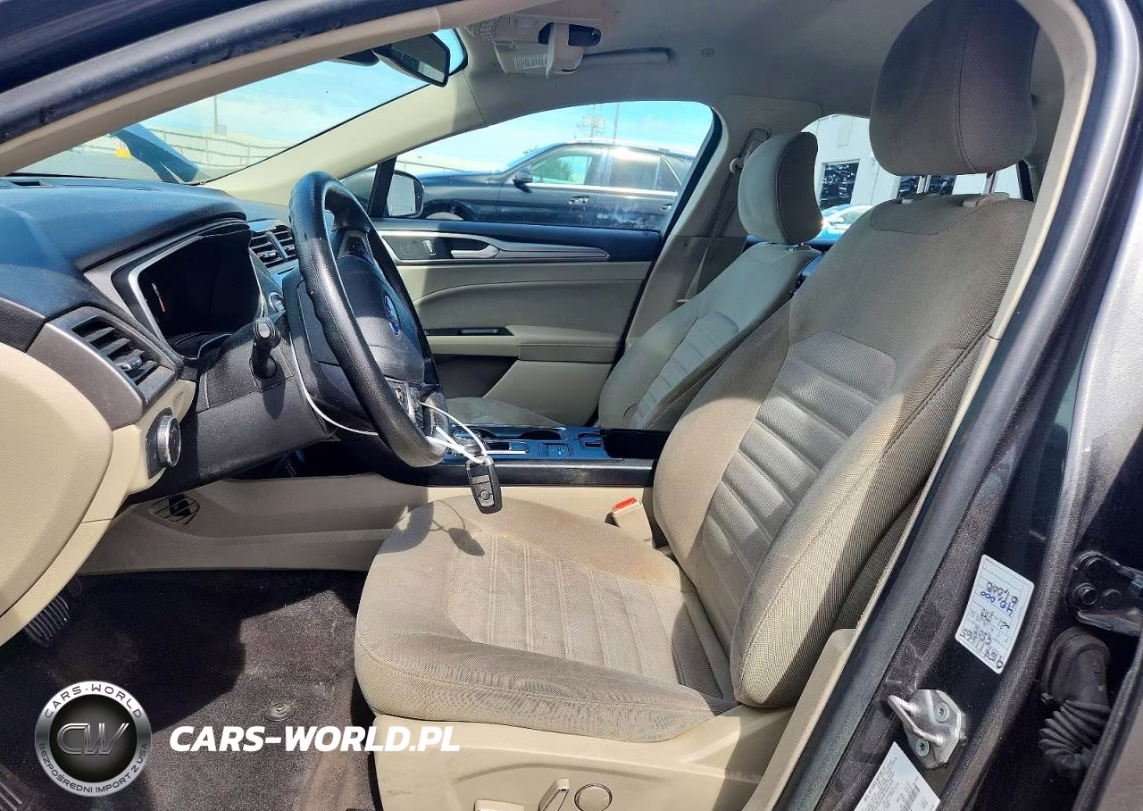 2019 Ford Fusion Se VIN:3FA6P0LU3KR225493 - 7