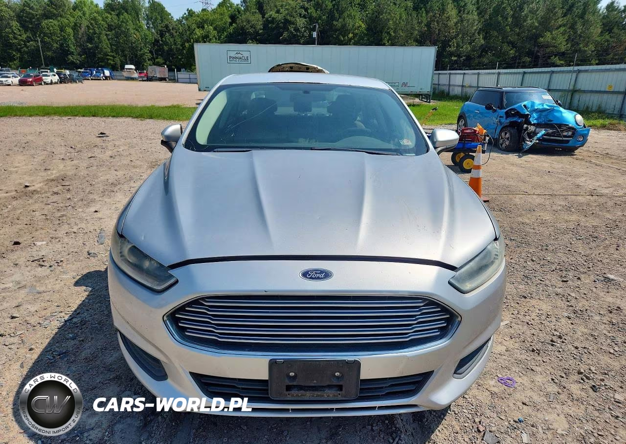 2013 Ford Fusion S VIN:3FA6P0G73DR138572 - 5