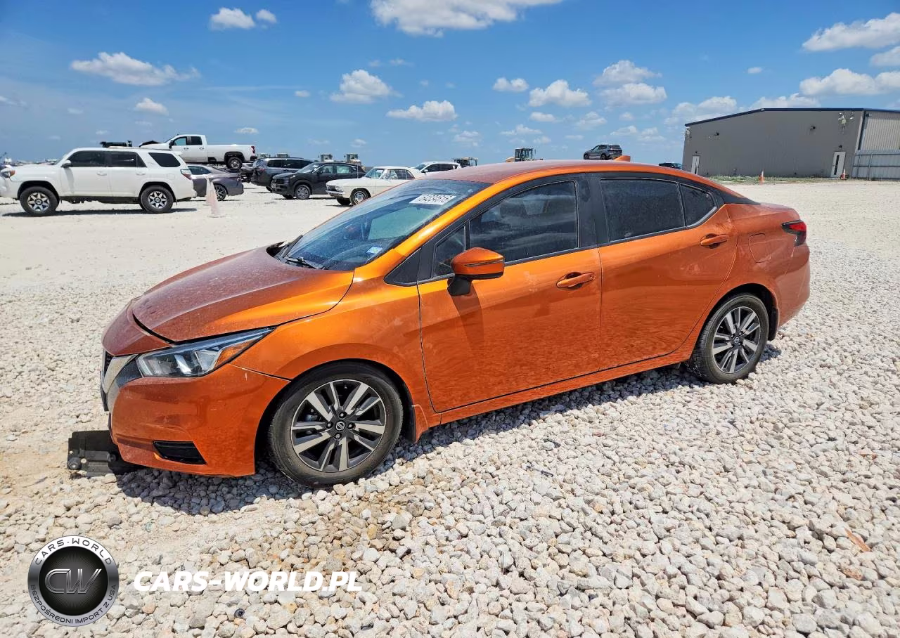 2020 Nissan Versa Sv