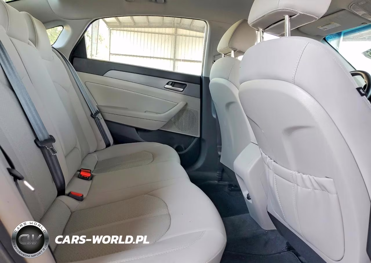 2018 Hyundai Sonata Sel VIN:5NPE34AF2JH606413 - 10