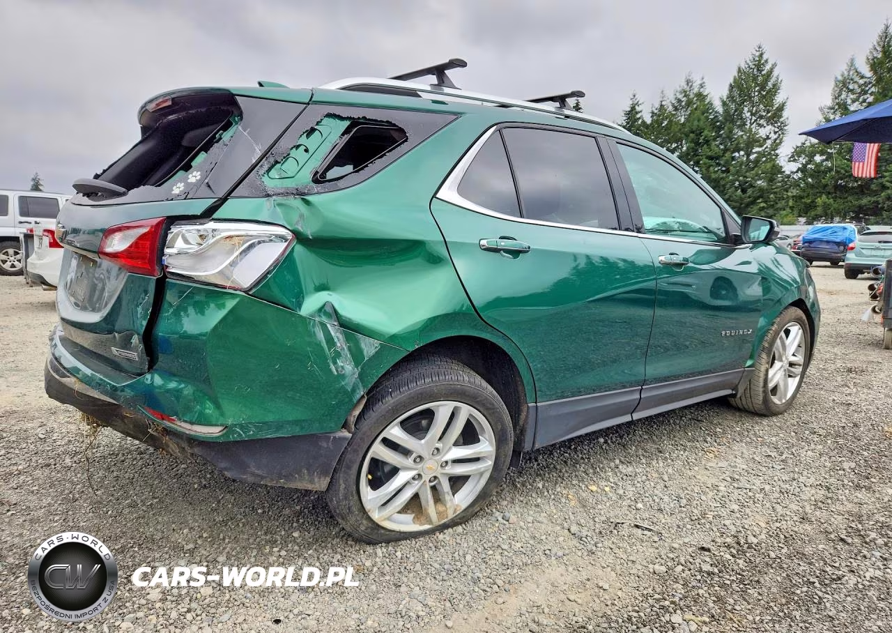 2018 Chevrolet Equinox Premier VIN:2GNAXNEX5J6145134 - 3