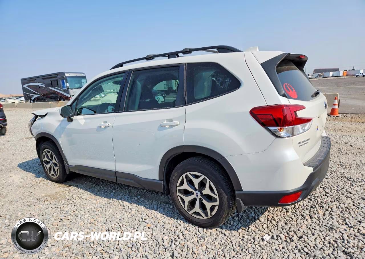 2021 Subaru Forester Premium VIN:JF2SKAJC7MH436743 - 2