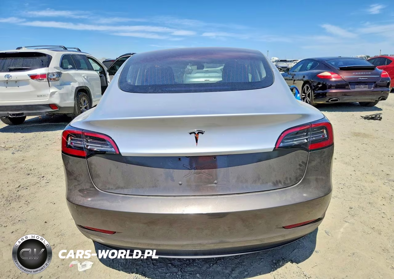 2017 Tesla Model 3 VIN:5YJ3E1EA0HF001829 - 6