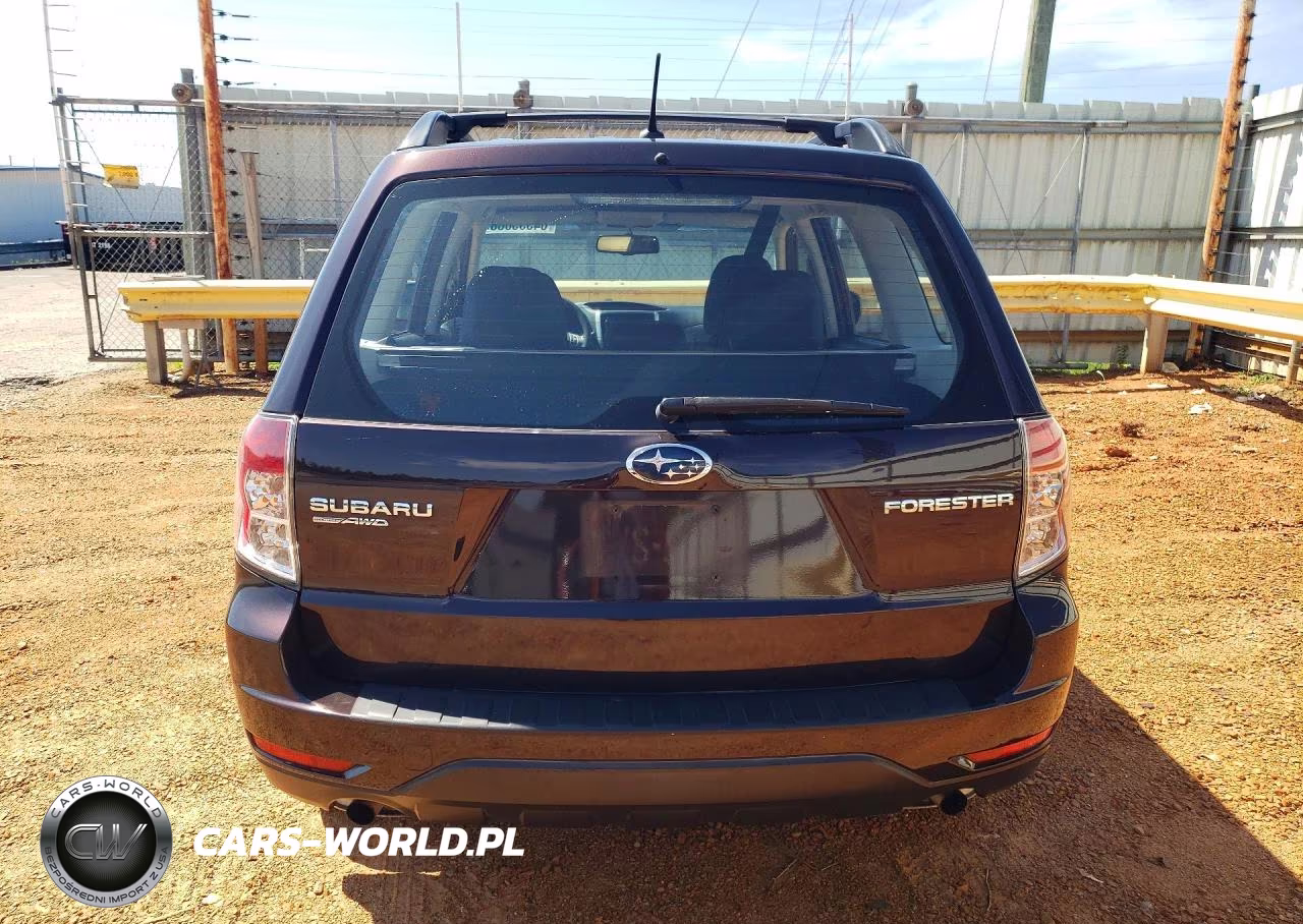2013 Subaru Forester 2.5X VIN:JF2SHABC5DH408520 - 6