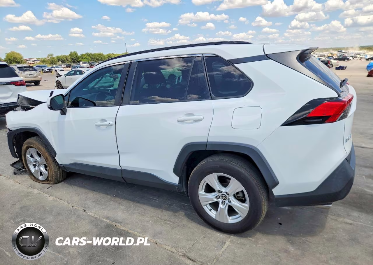 2021 Toyota Rav4 Xle VIN:2T3W1RFV6MW166491 - 2