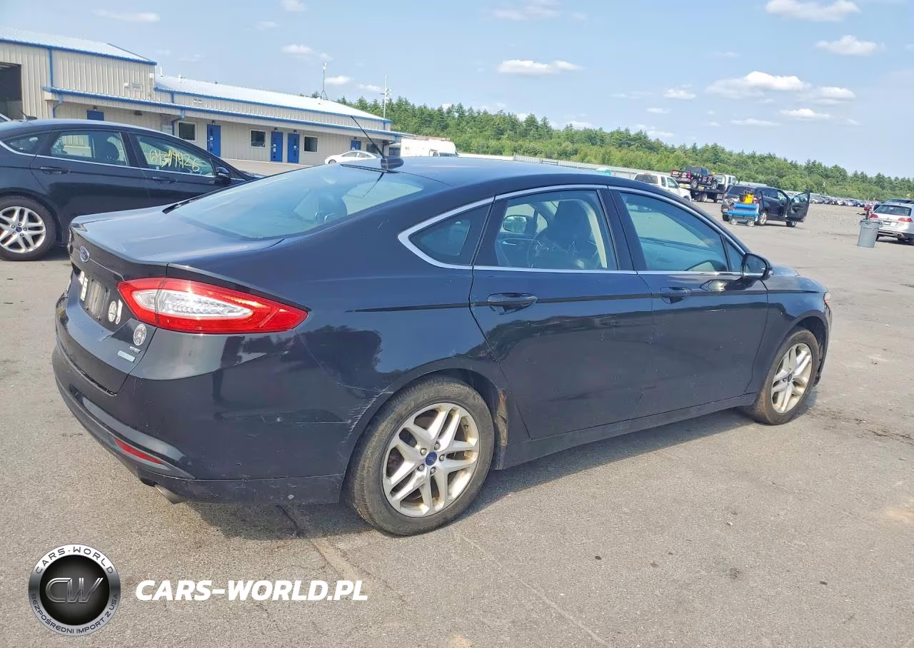 2015 Ford Fusion Se VIN:3FA6P0HD5FR250491 - 3