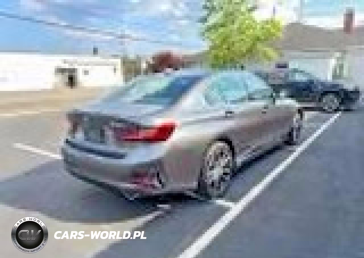 2020 BMW 330Xi VIN:3MW5R7J02L8B39234 - 4