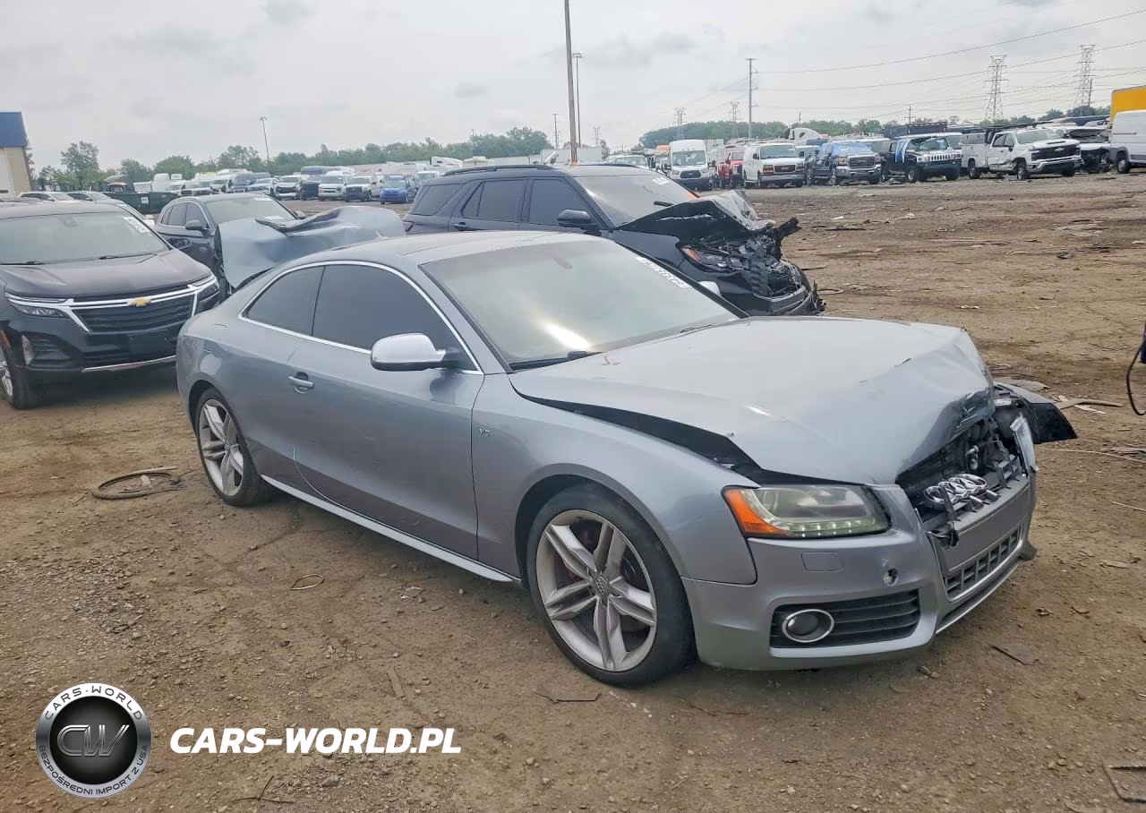 2010 Audi S5 Prestige VIN:WAUVVAFR8AA065593 - 4