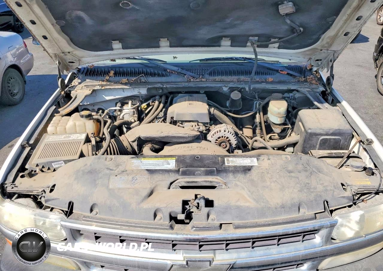 2000 Chevrolet Suburban K2500 VIN:3GNGK26U4YG224062 - 12