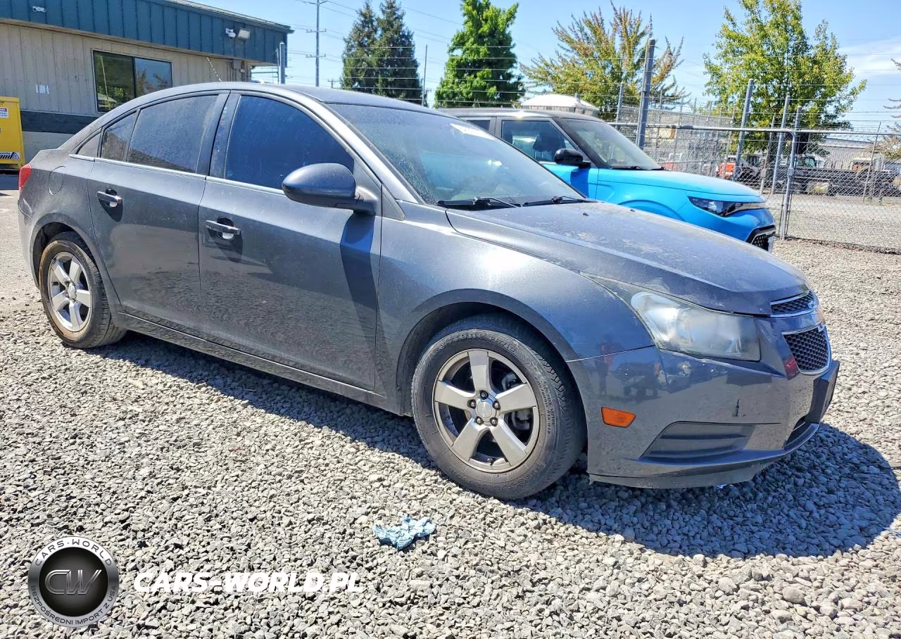 2013 Chevrolet Cruze Lt VIN:1G1PC5SB8D7204777 - 4