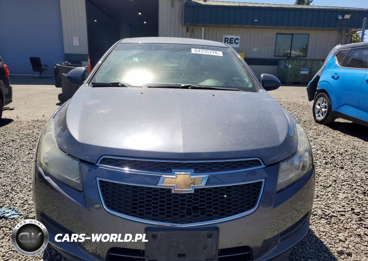 2013 Chevrolet Cruze Lt VIN:1G1PC5SB8D7204777 - 5