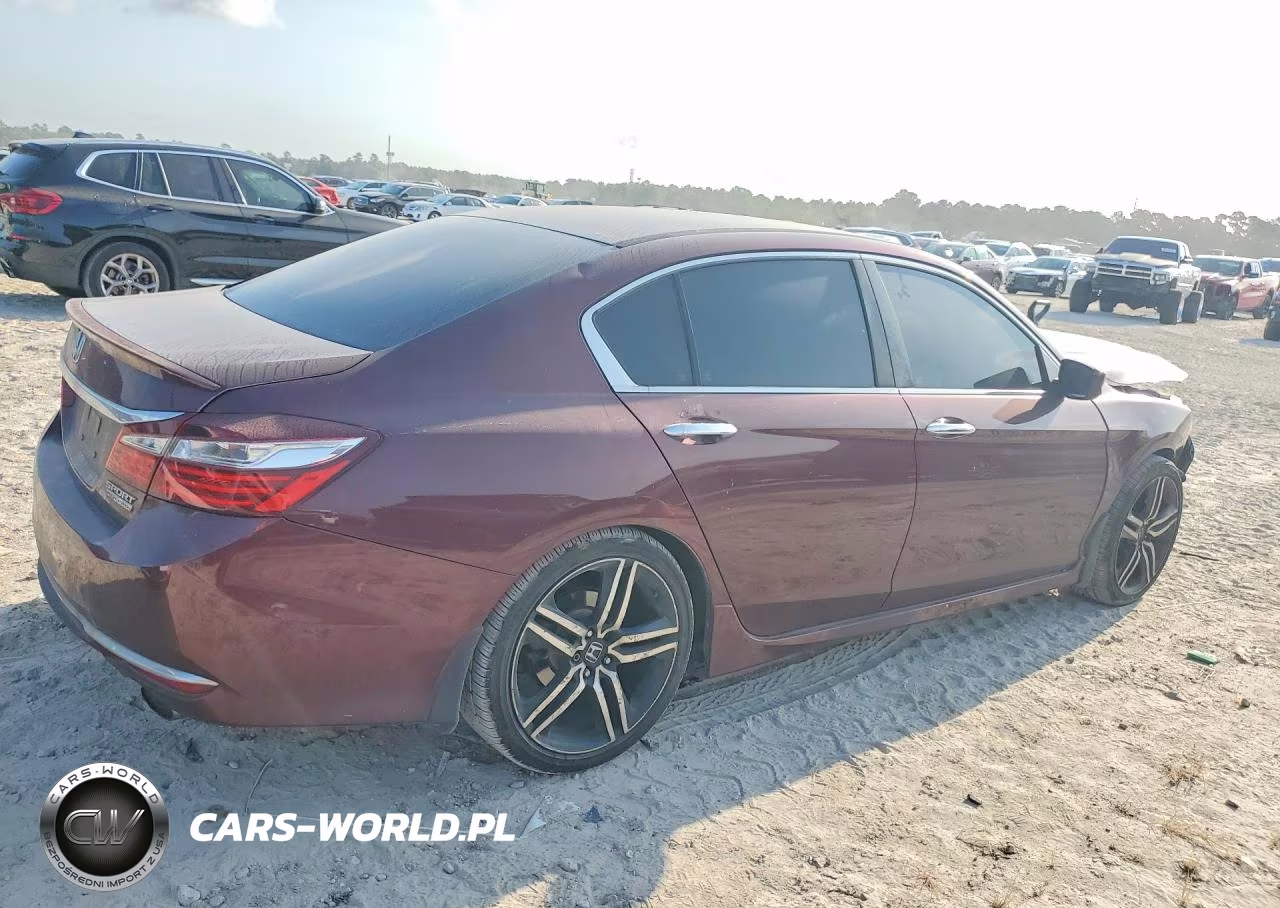 2017 Honda Accord Sport Special Edition VIN:1HGCR2F18HA025279 - 3