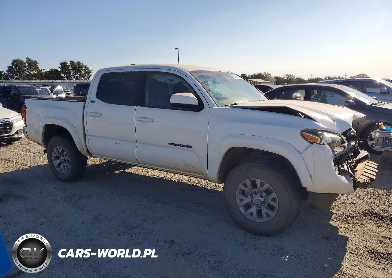 2019 Toyota Tacoma Sr5 VIN:5TFAX5GN2KX137966 - 4