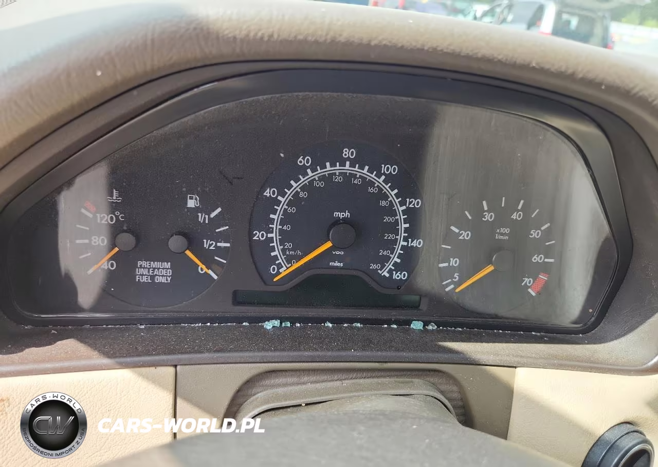 1997 Mercedes-Benz E 320 VIN:WDBJF55F2VA436054 - 9