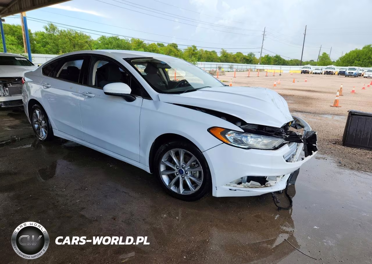 2017 Ford Fusion Se VIN:3FA6P0H72HR359388 - 4