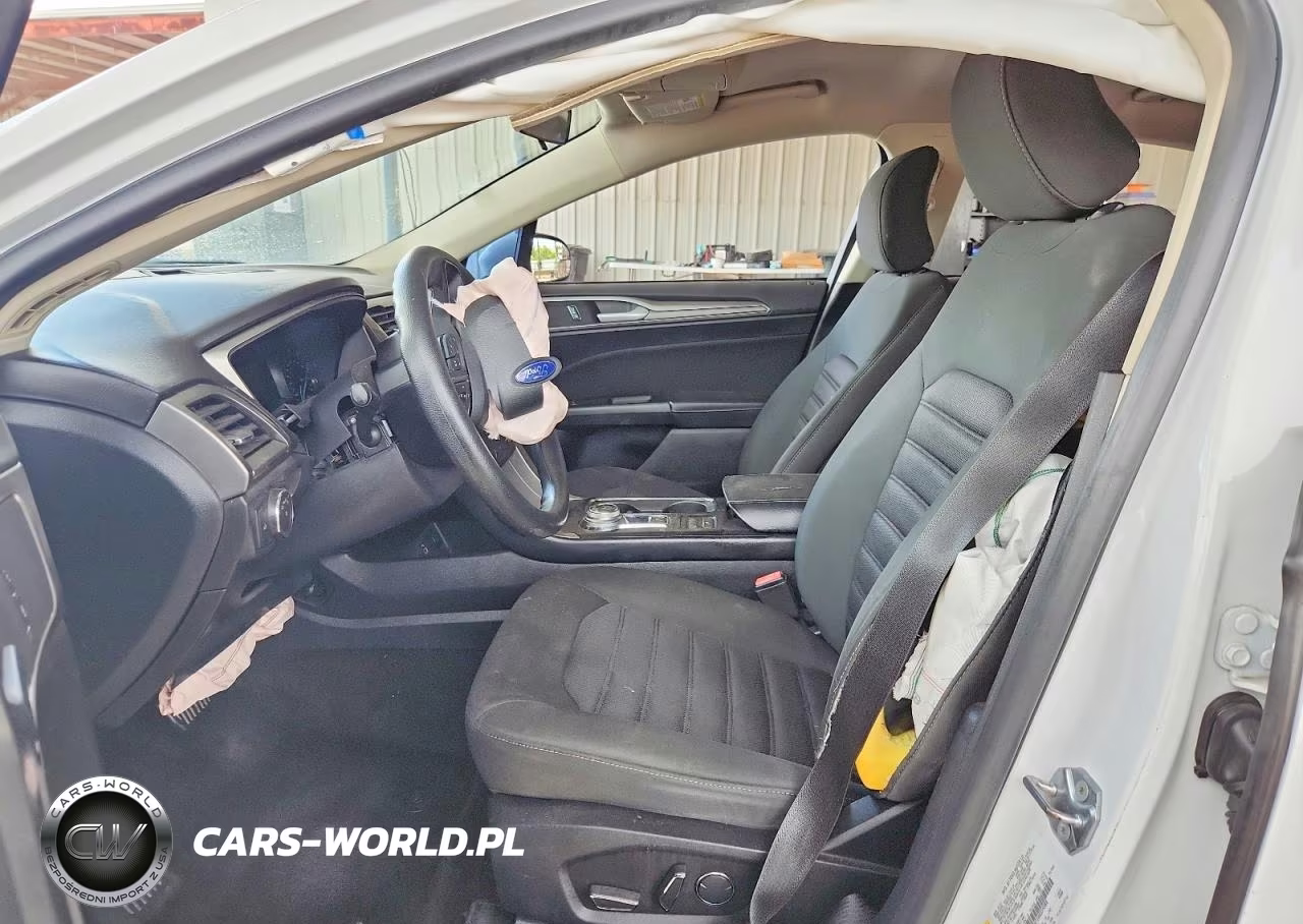 2017 Ford Fusion Se VIN:3FA6P0H72HR359388 - 7