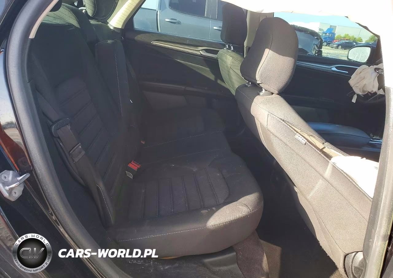 2020 Ford Fusion Se VIN:3FA6P0HD4LR172586 - 10