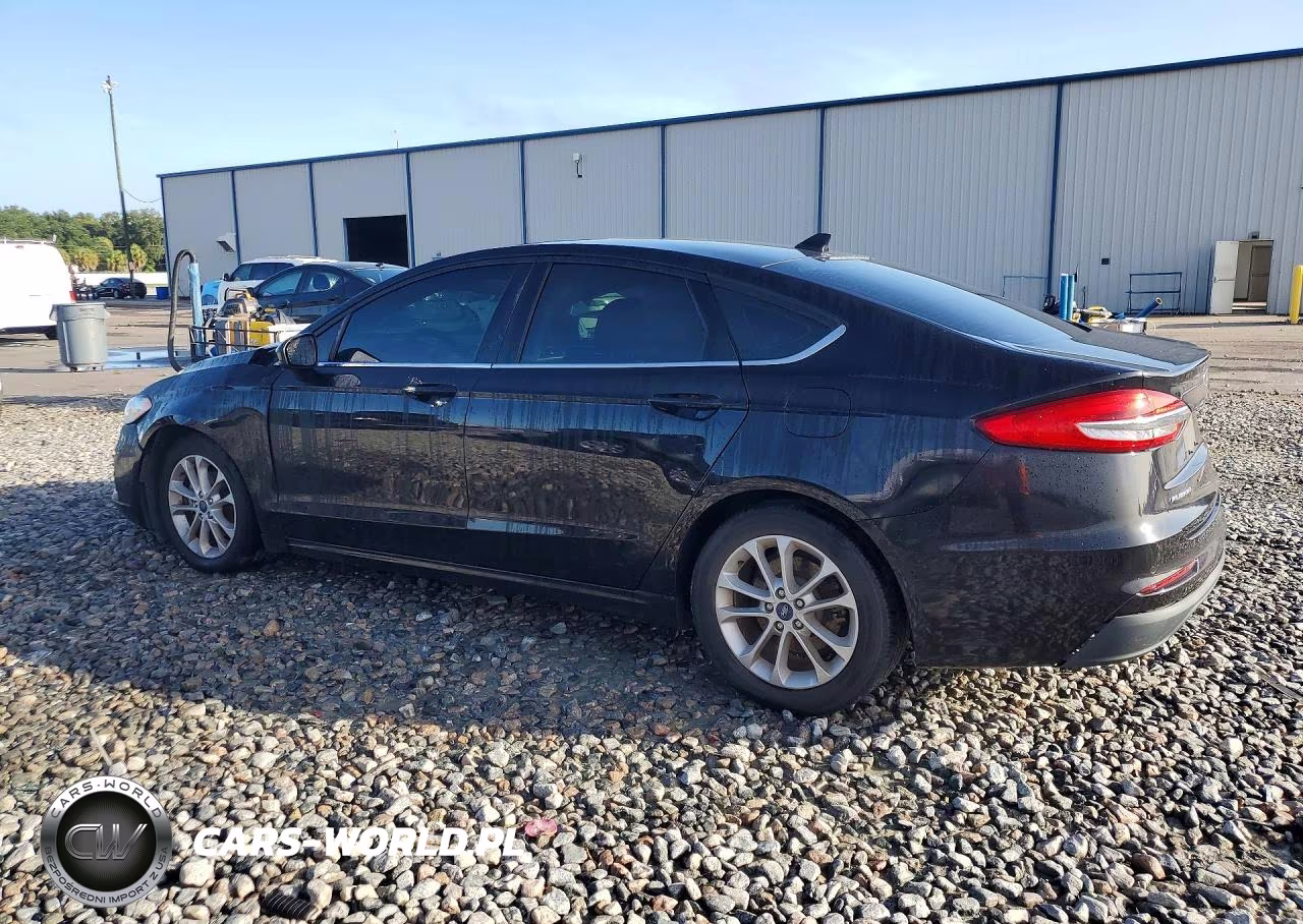 2020 Ford Fusion Se VIN:3FA6P0HD4LR172586 - 2
