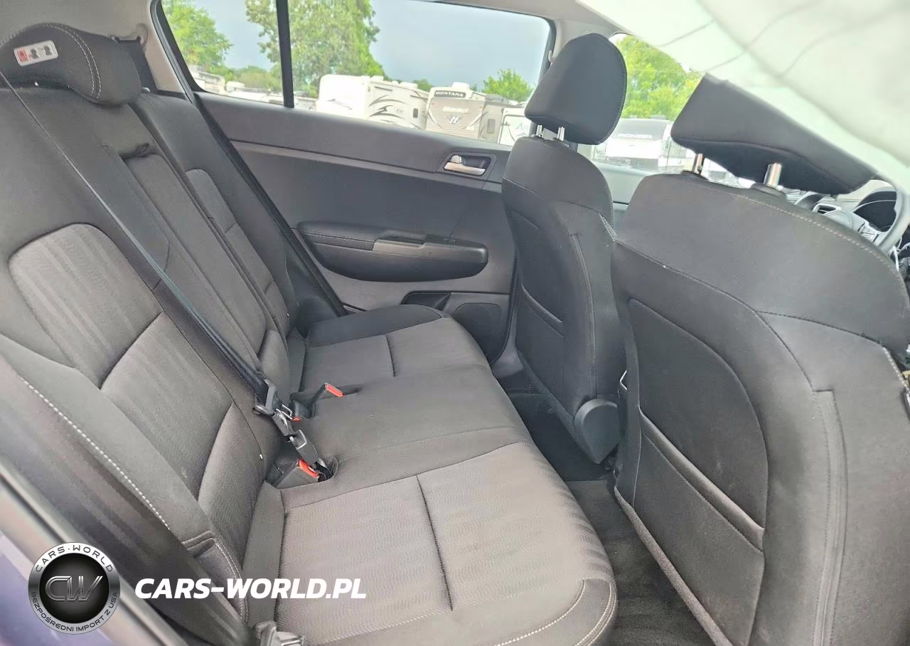 2020 Kia Sportage Lx VIN:KNDPMCAC8L7699614 - 11