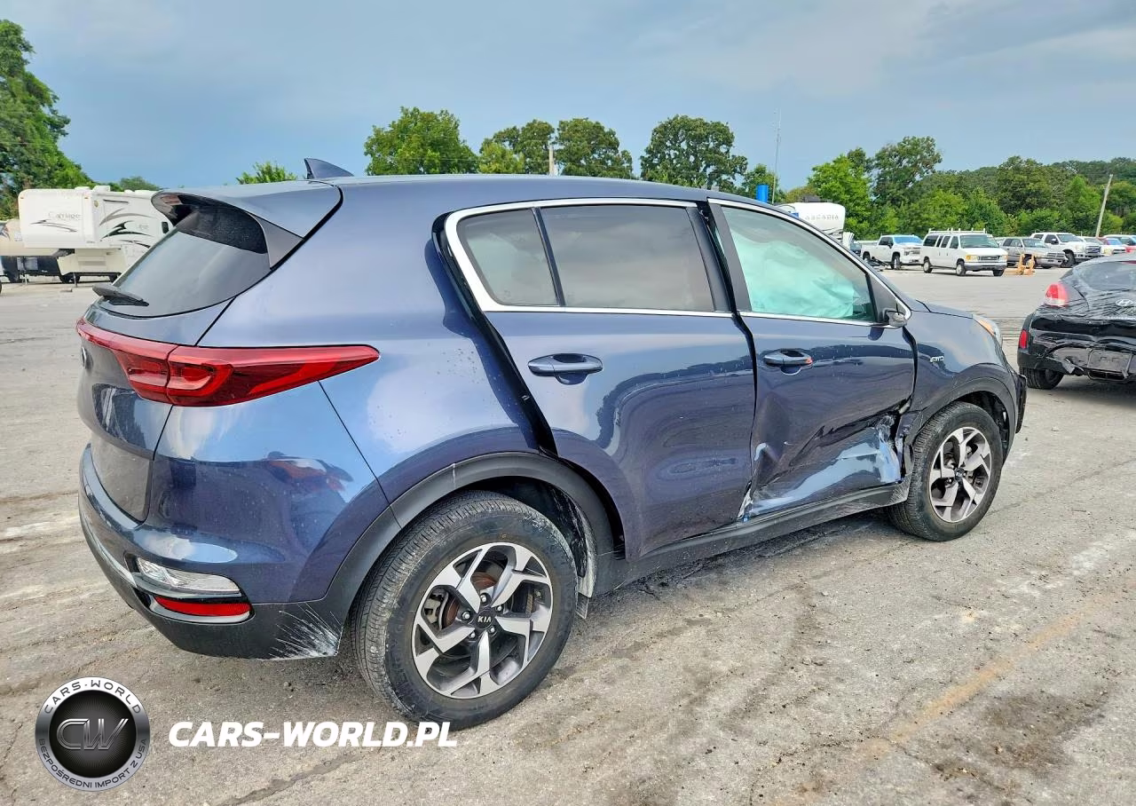 2020 Kia Sportage Lx VIN:KNDPMCAC8L7699614 - 3