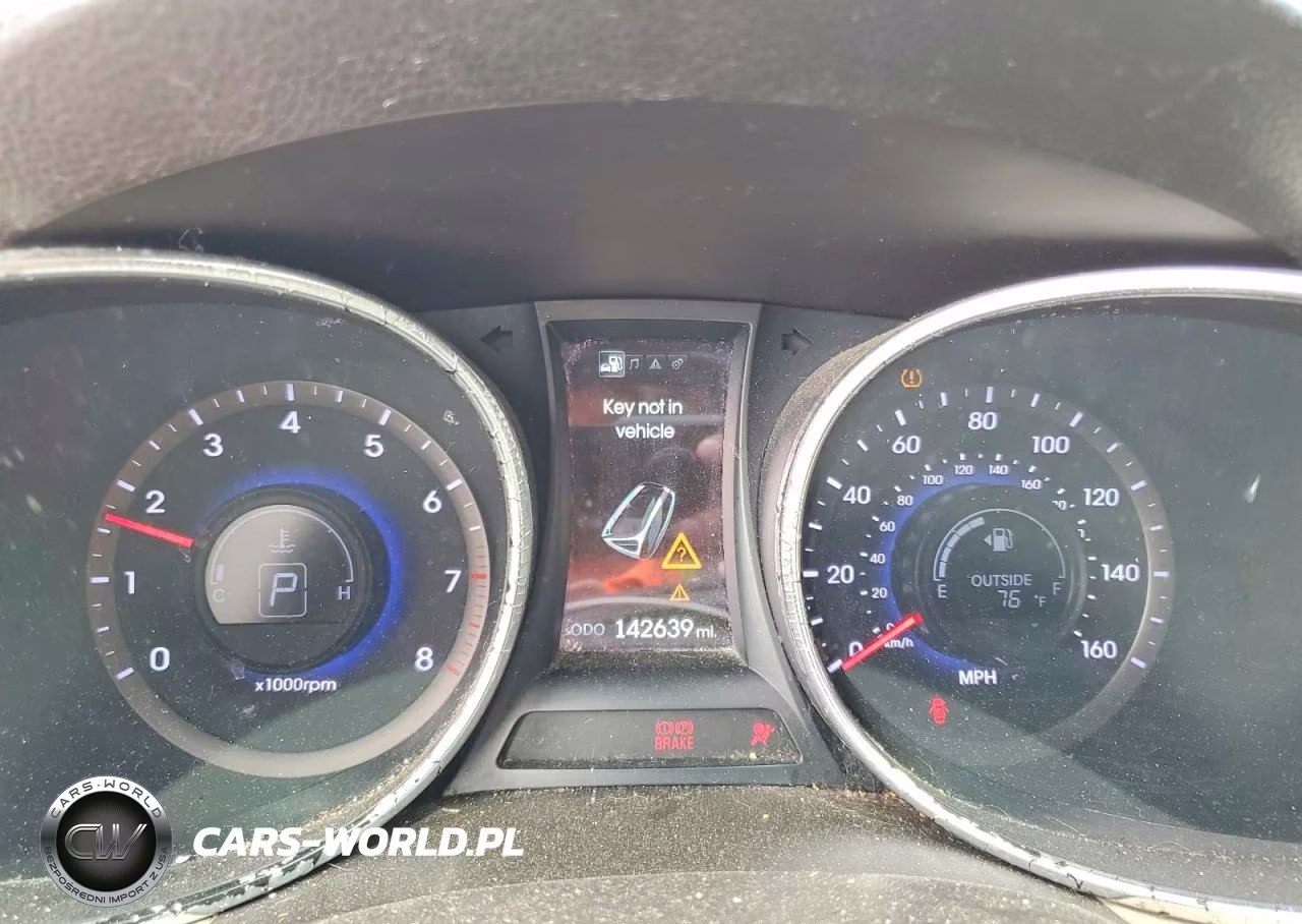 2013 Hyundai Santa Fe Sport 2.0T VIN:5XYZU3LA4DG102550 - 9