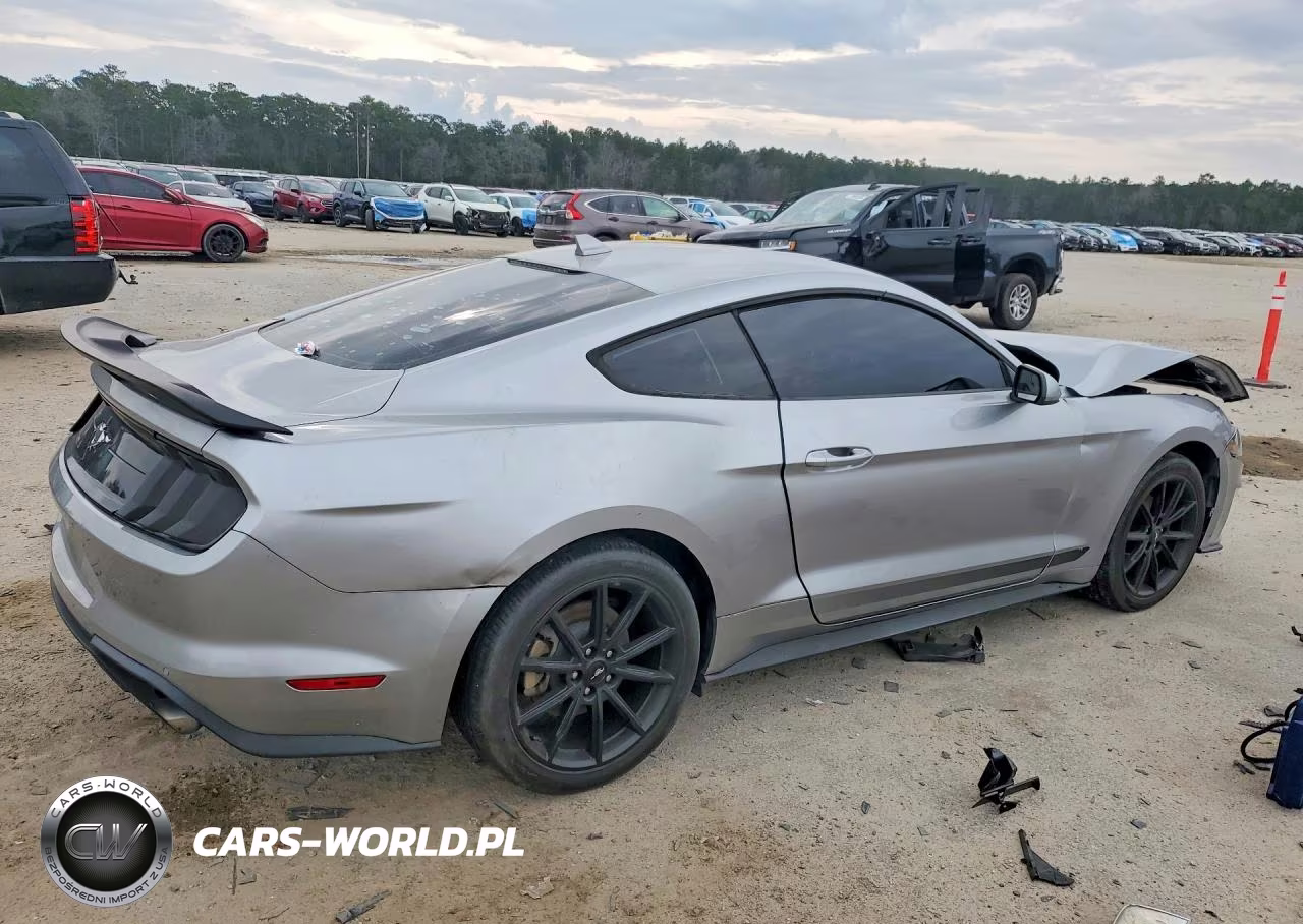 2020 Ford Mustang VIN:1FA6P8TH8L5153678 - 3