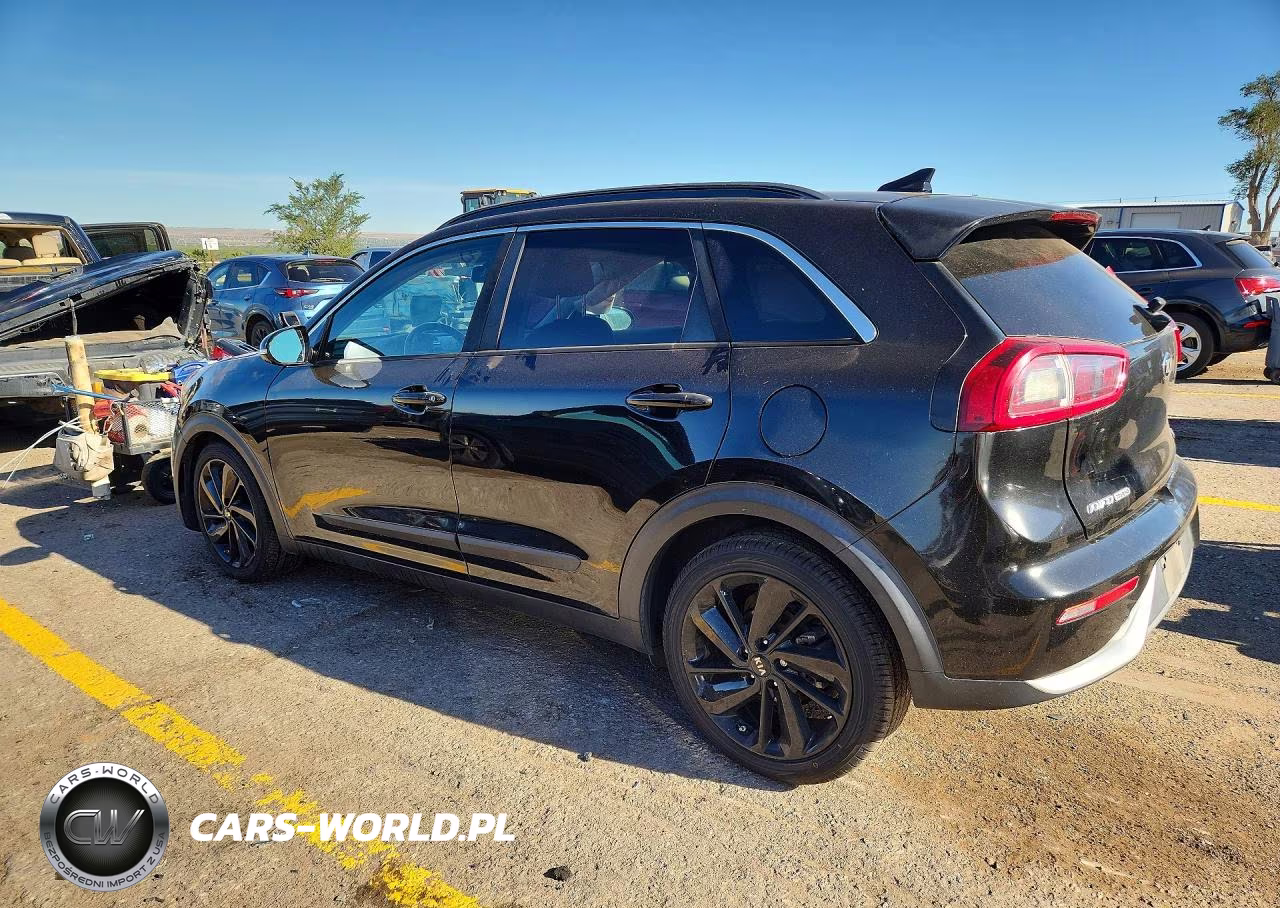2019 Kia Niro S Touring VIN:KNDCC3LC3K5255971 - 2