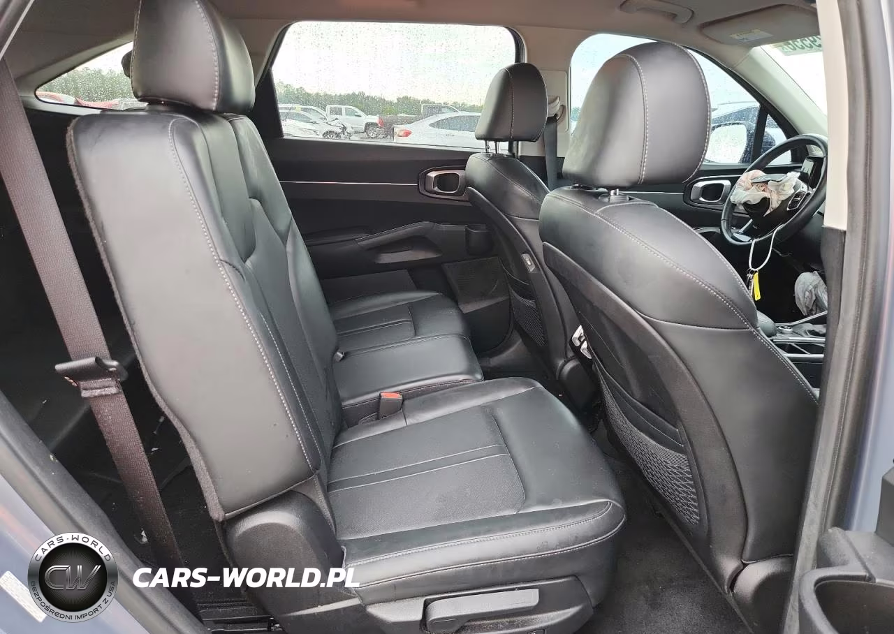 2022 Kia Sorento S VIN:5XYRL4LC6NG098609 - 11