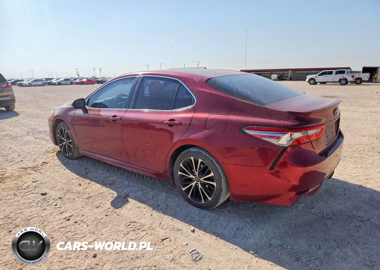 2018 Toyota Camry Se VIN:4T1B11HK6JU611447 - 2
