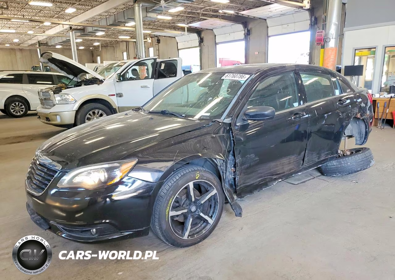 2012 Chrysler 200 Touring