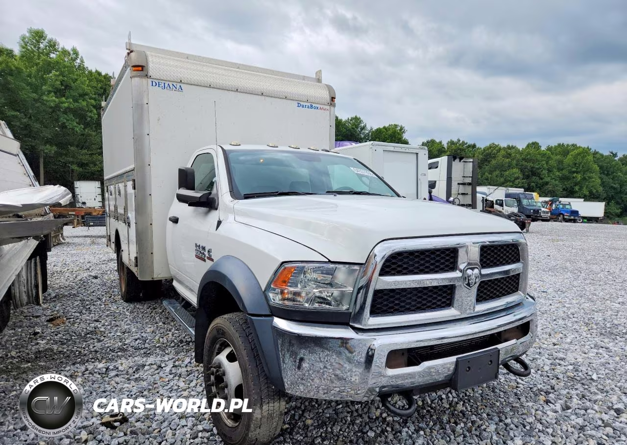 2018 Ram 5500 VIN:3C7WRNBL8JG352134 - 4