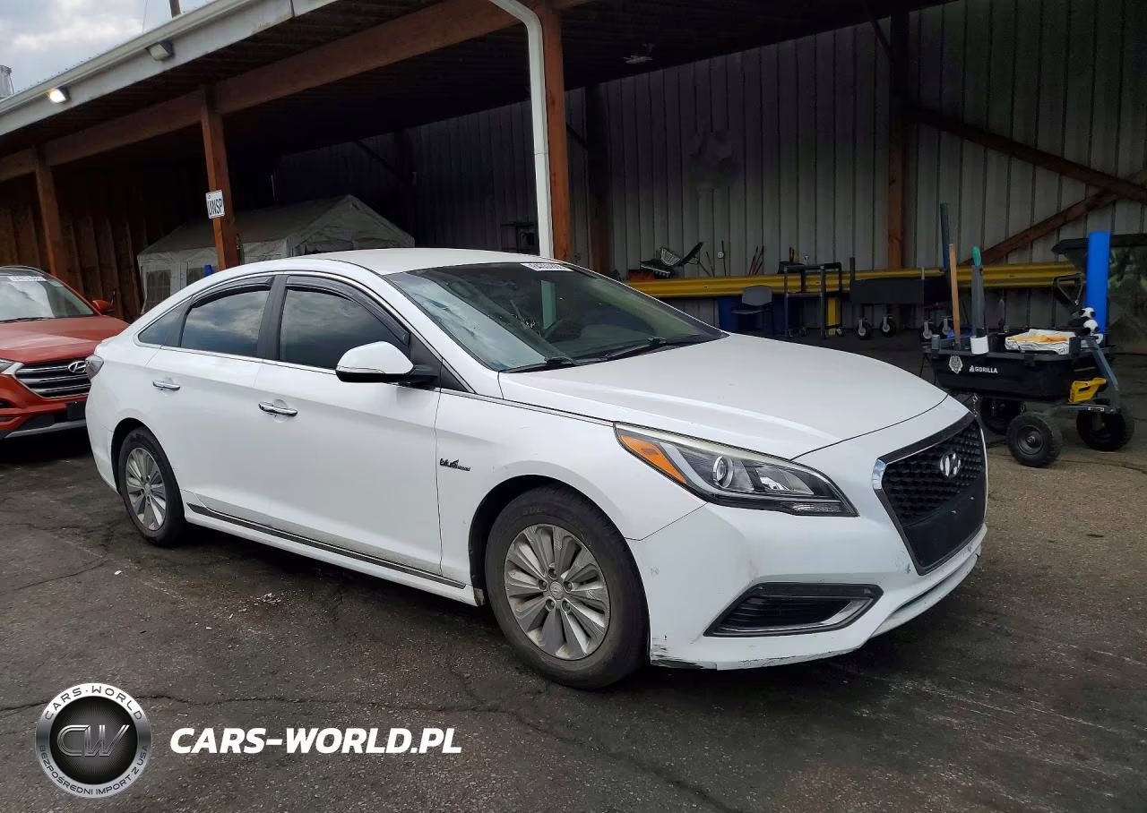 2017 Hyundai Sonata Hybrid Se VIN:KMHE24L32HA075748 - 4