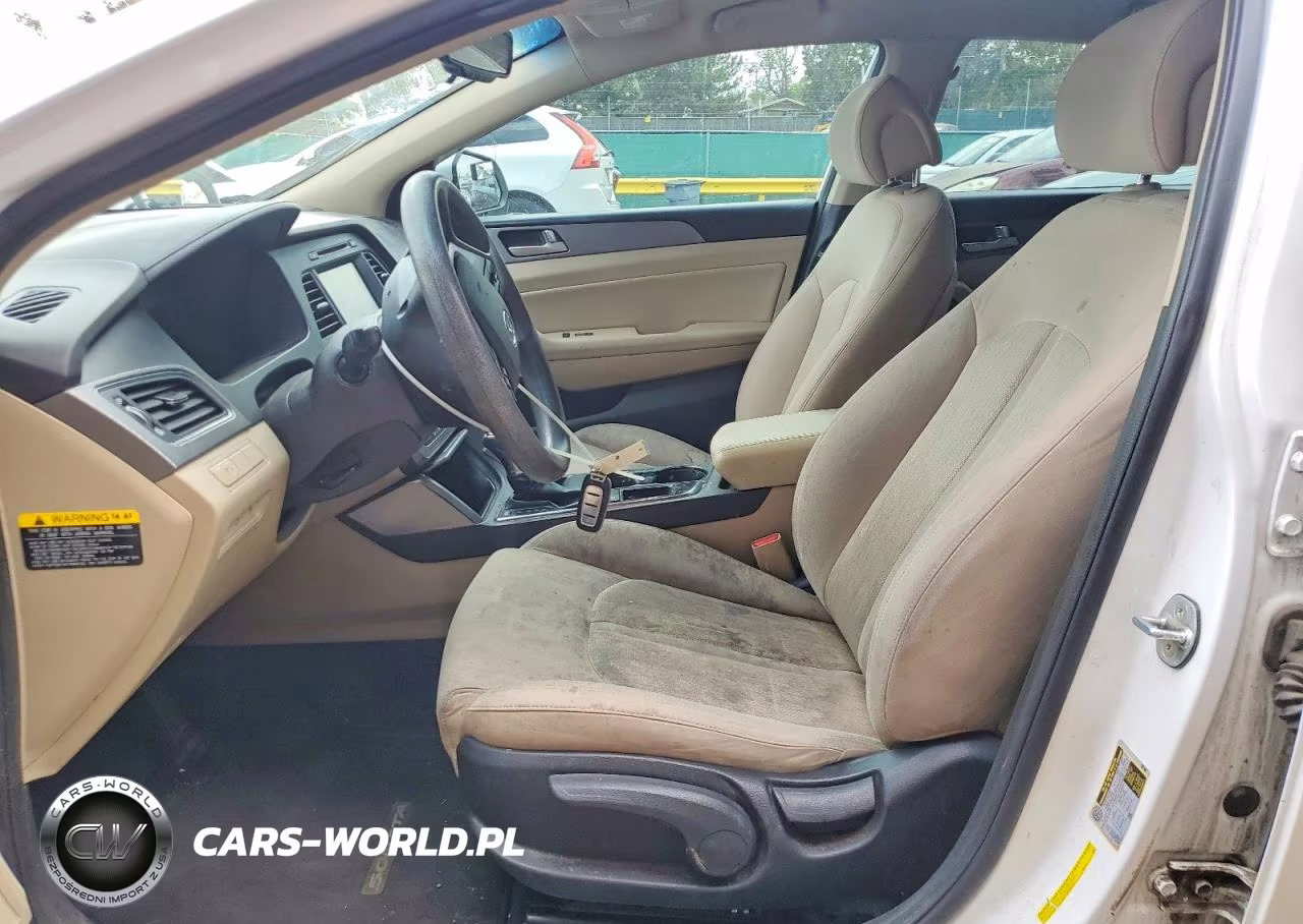 2017 Hyundai Sonata Hybrid Se VIN:KMHE24L32HA075748 - 7